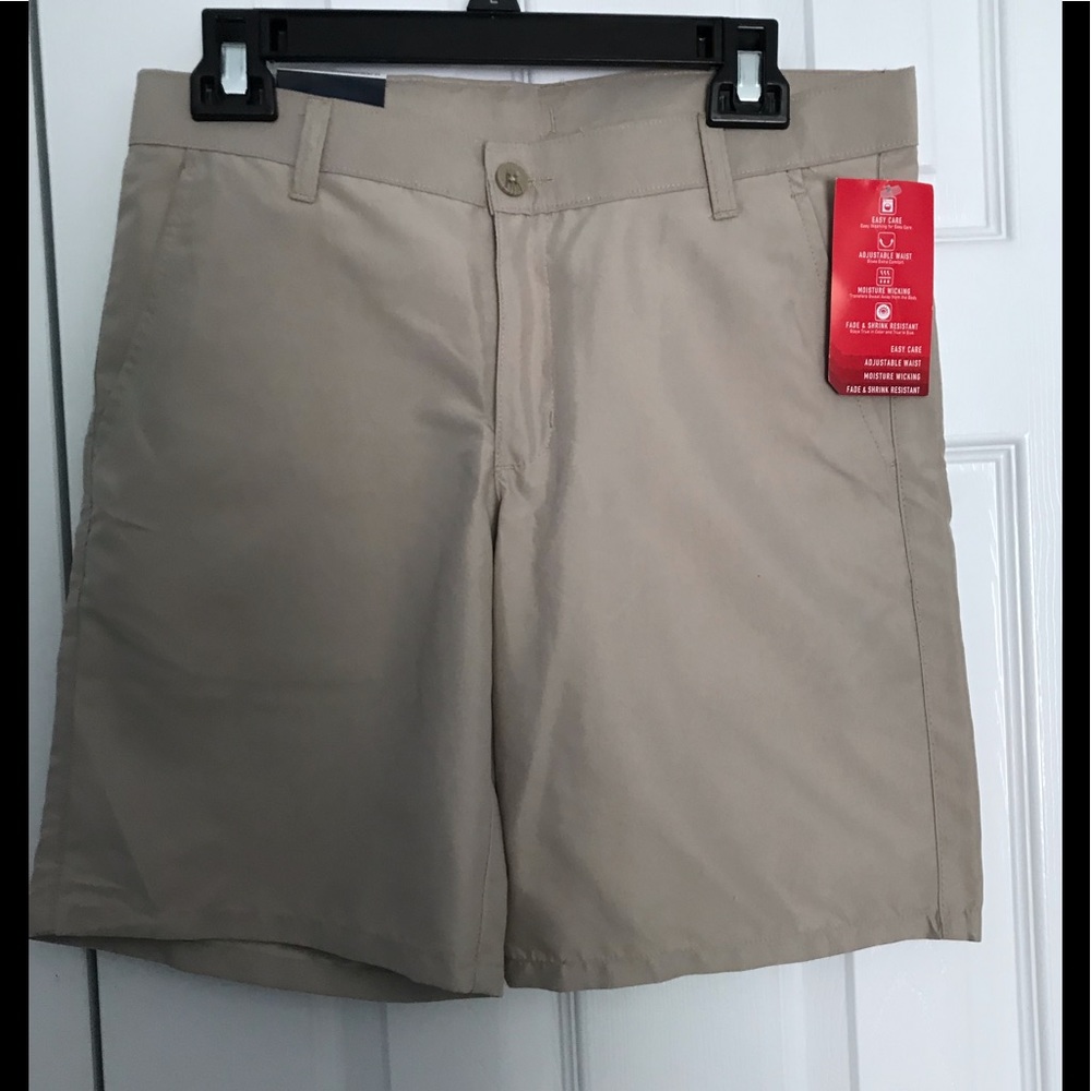 Chaps Khaki shorts